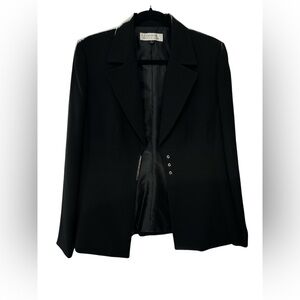 Tahari Elegant Black Women's Blazer